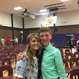 Meet your Posher, Kari